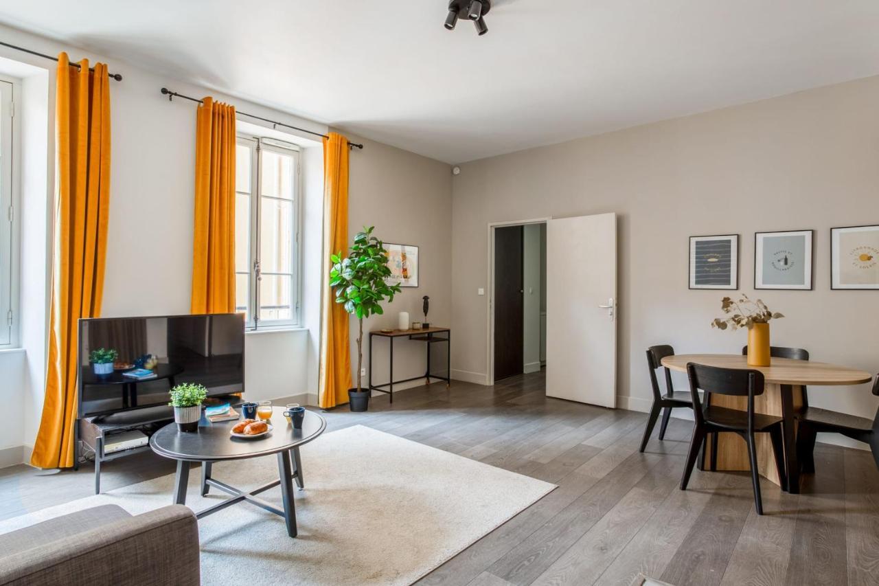 Large Modern And Calm Flat At The Doors Of Panier In Marseille - Welkeys Apartment Exterior photo